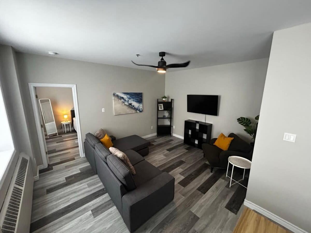 New Large Luxurious 2Br Condo In The Heart Of Uptown Coffee, Wifi Saint John Exteriör bild