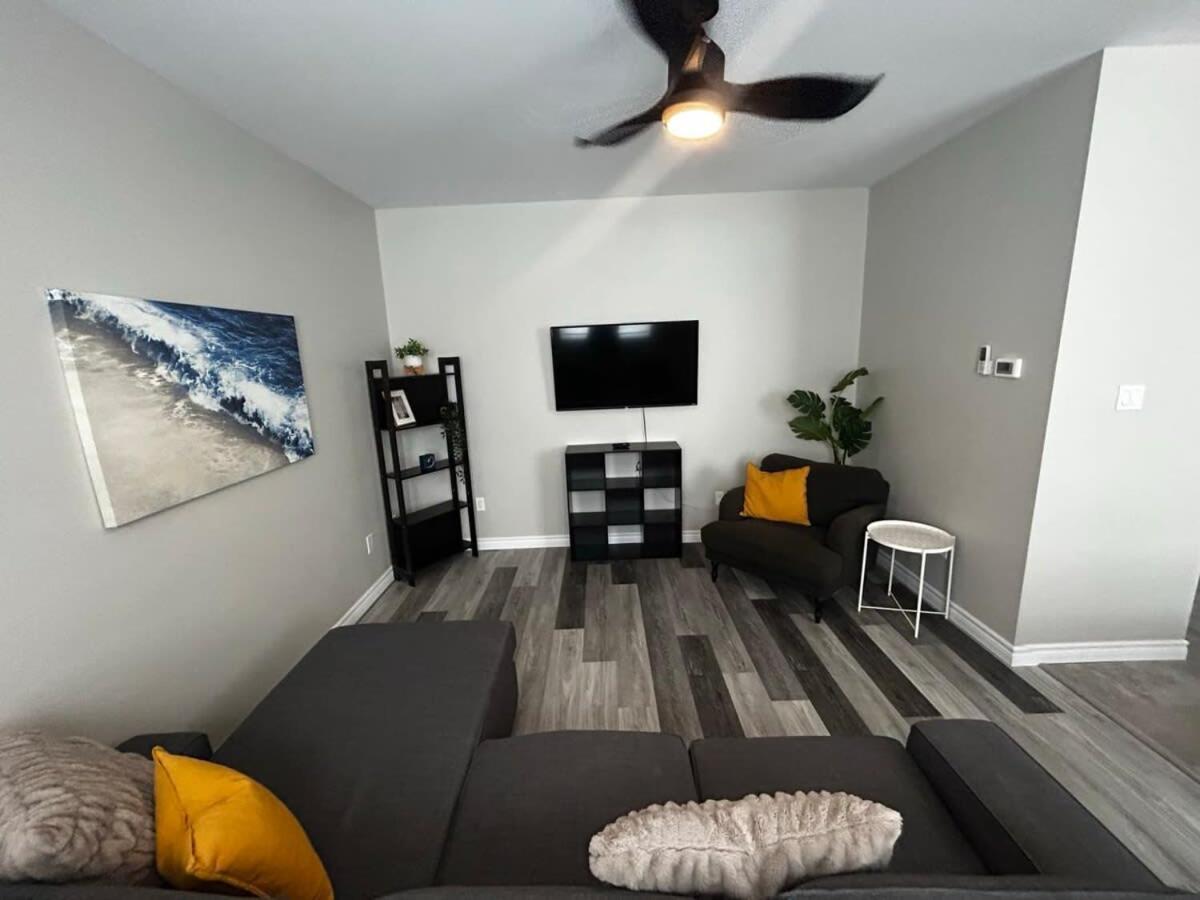 New Large Luxurious 2Br Condo In The Heart Of Uptown Coffee, Wifi Saint John Exteriör bild