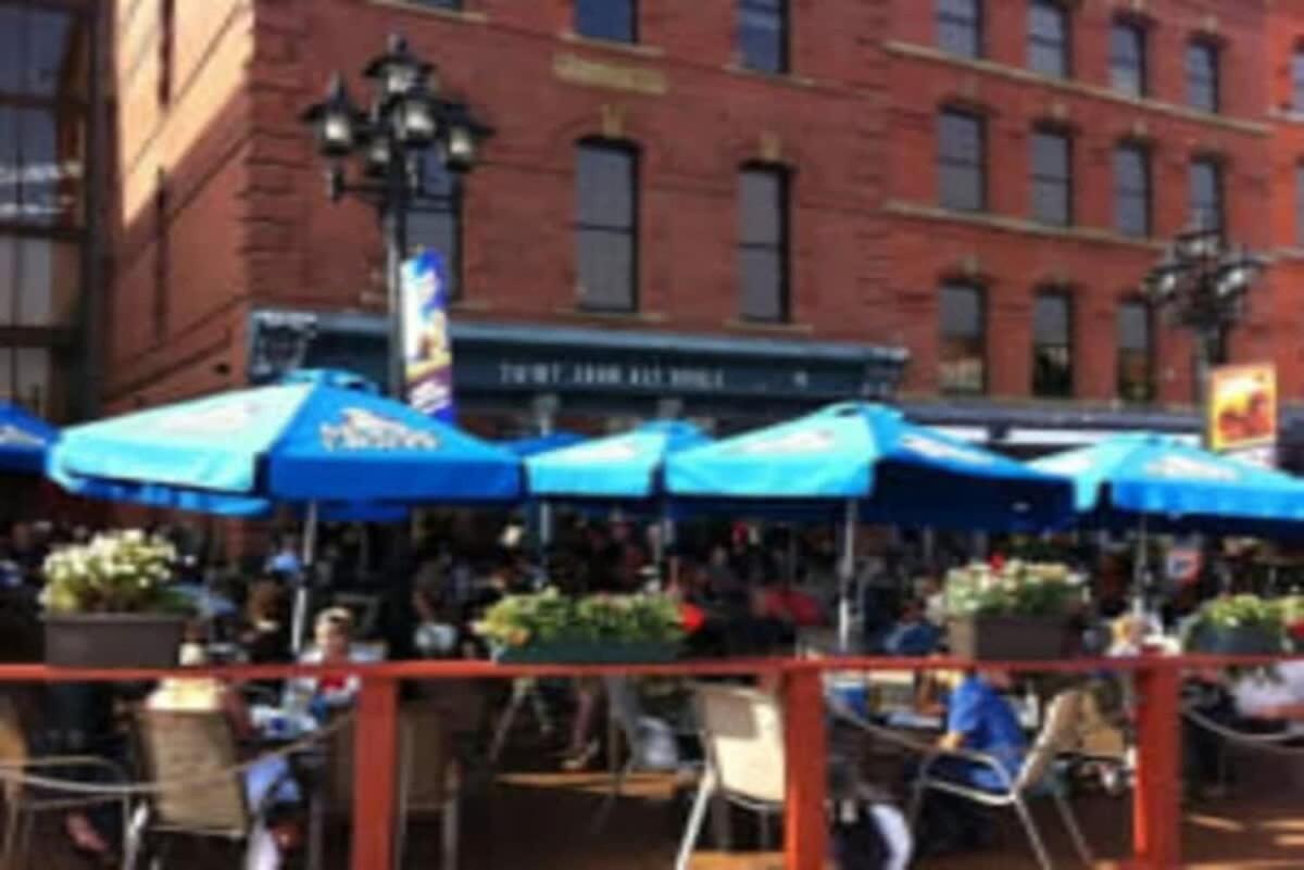 New Large Luxurious 2Br Condo In The Heart Of Uptown Coffee, Wifi Saint John Exteriör bild