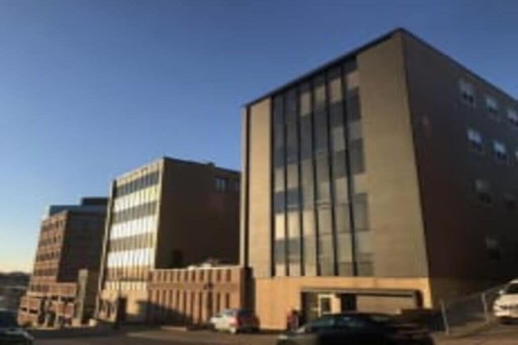 New Large Luxurious 2Br Condo In The Heart Of Uptown Coffee, Wifi Saint John Exteriör bild